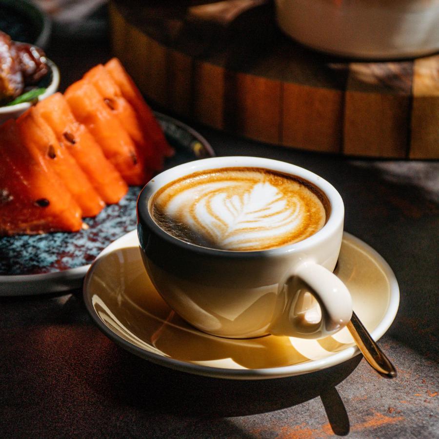 Somerset West Bay Doha Kültér fotó A cup of cappuccino